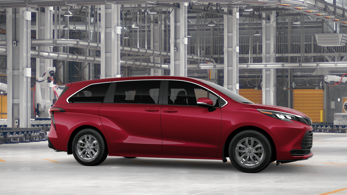 New 2026 Ruby Flare Pearl <sup>1</sup> Toyota  LE image 15