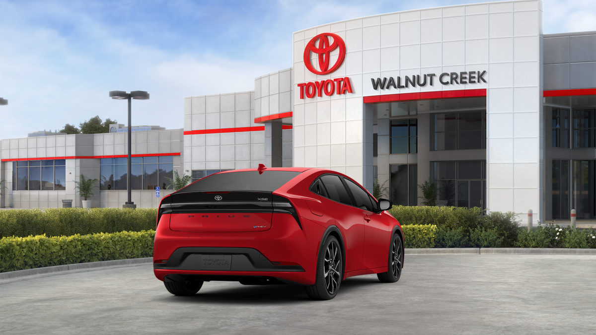 2026 Toyota Prius Plug-in Hybrid XSE - Photo 11