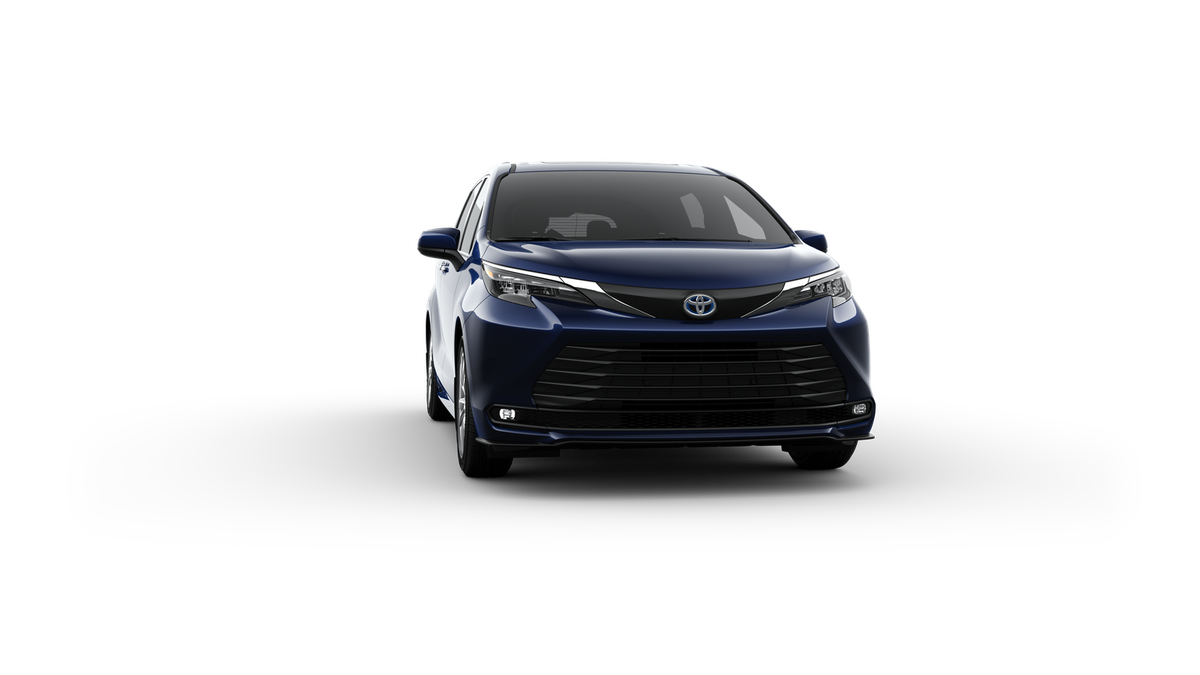 2025 Toyota Sienna XLE photo 30