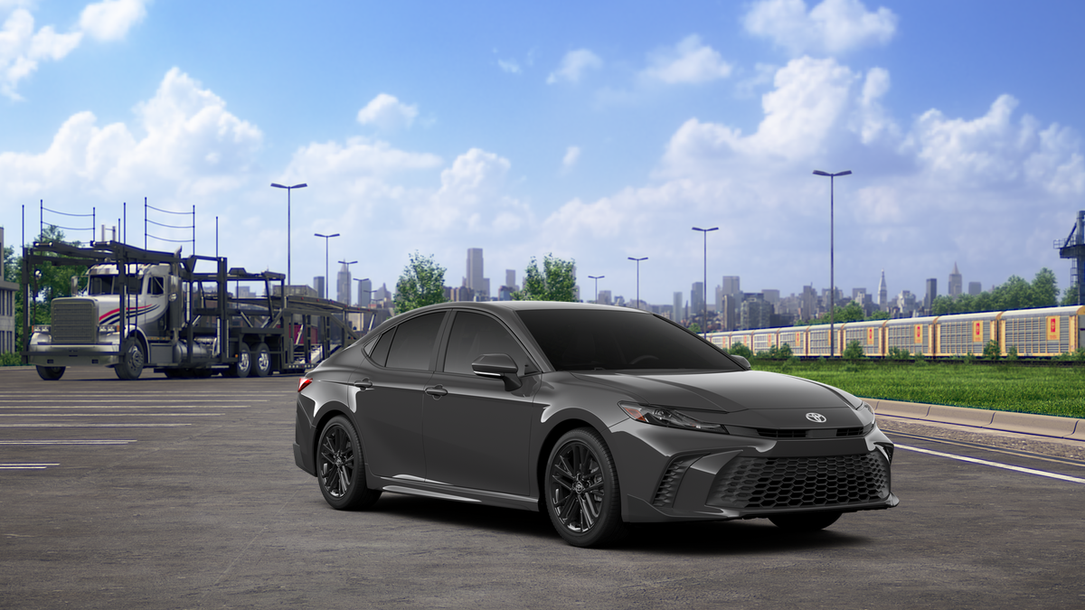 2026 Toyota Camry SE photo 7