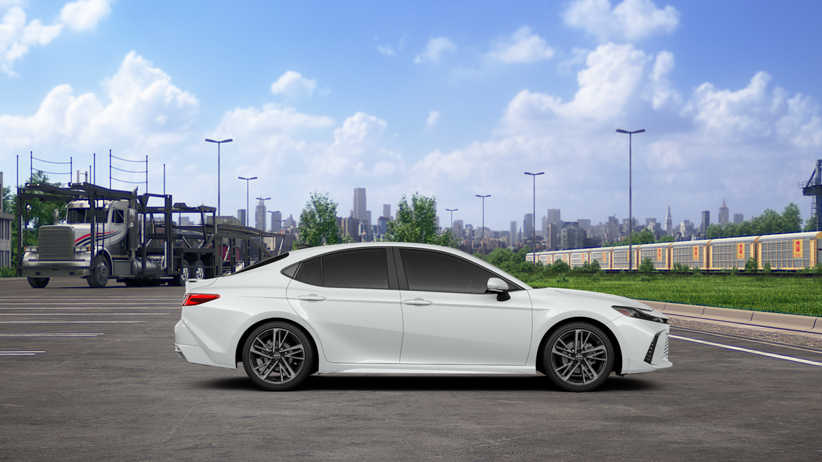New 2027 Wind Chill Pearl <sup>1</sup> Toyota  XSE image 14