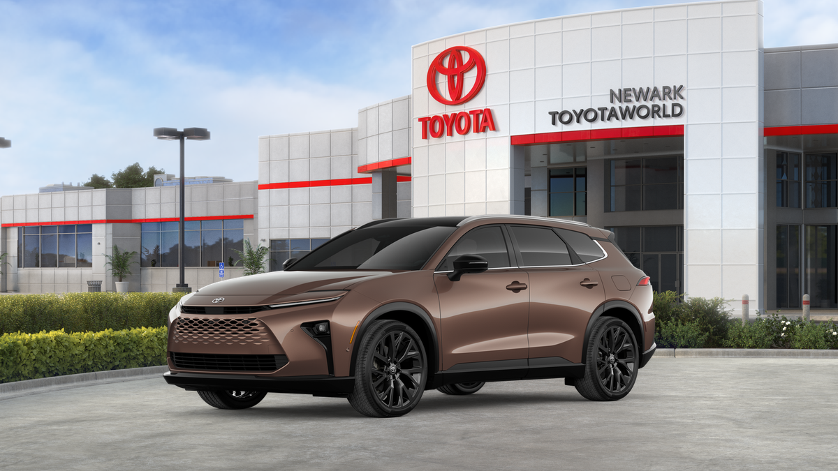 New Bronze Age [extra cost color] 2026 Toyota Crown Signia Limited