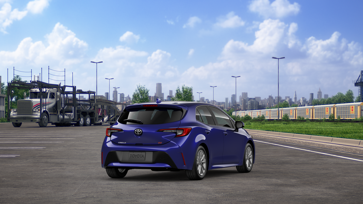 2025 Toyota Corolla SE photo 8