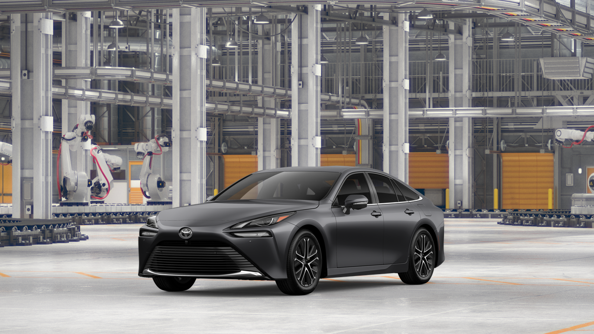 2026 Toyota Mirai XLE's photo