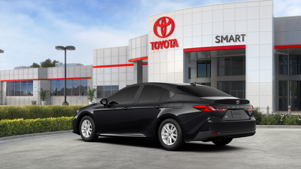 2025 Toyota Camry LE photo 6