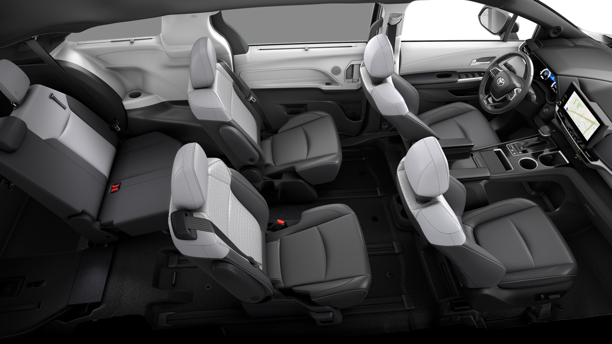 New 2026 Heavy Metal <sup>1</sup> Toyota  XSE image 4