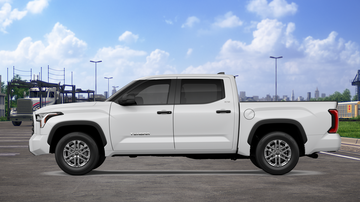 2026 Toyota Tundra SR5 CrewMax photo 19