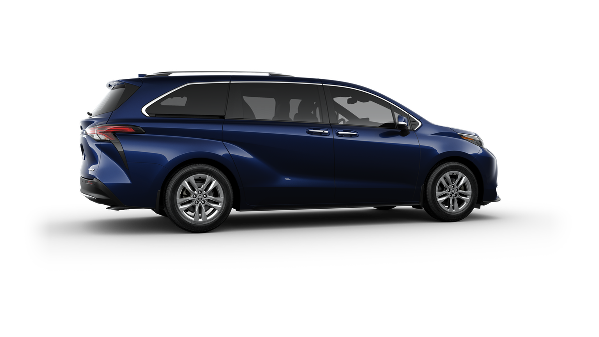 2025 Toyota Sienna Limited photo 11