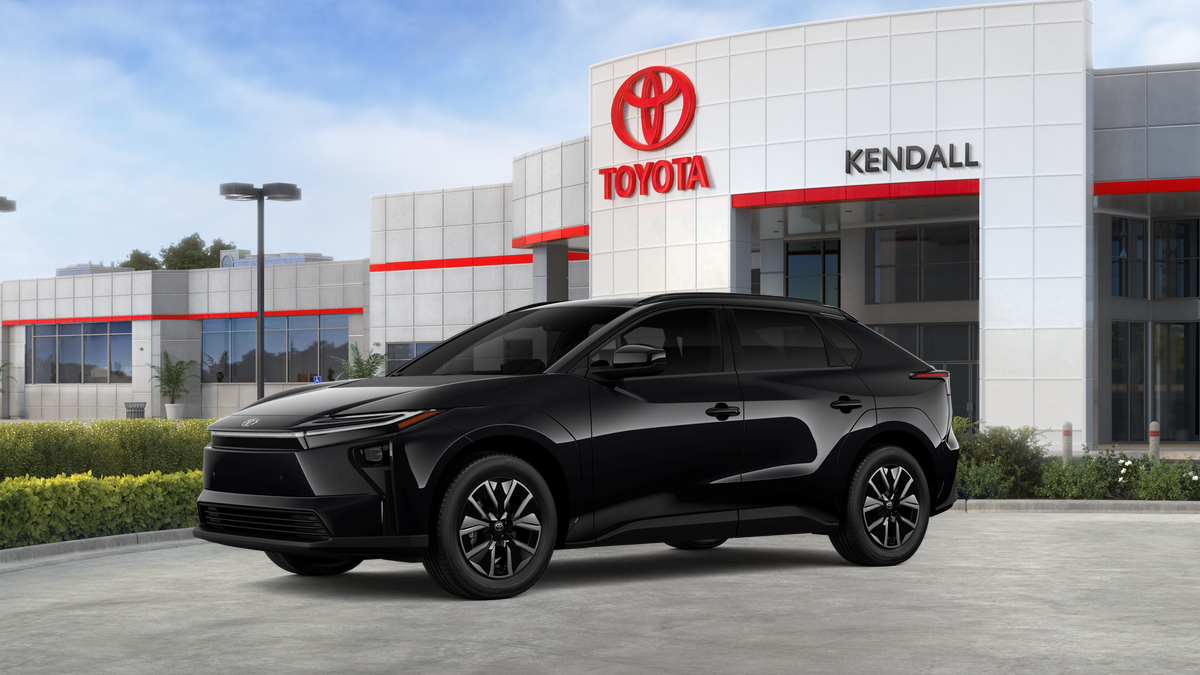 New 2026 Midnight Black Metallic Toyota  XLE image 3