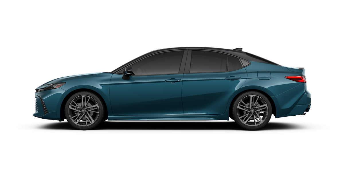 New 2026 Ocean Gem with Midnight Black Metallic roof <sup>1</sup> Toyota  XSE image 6