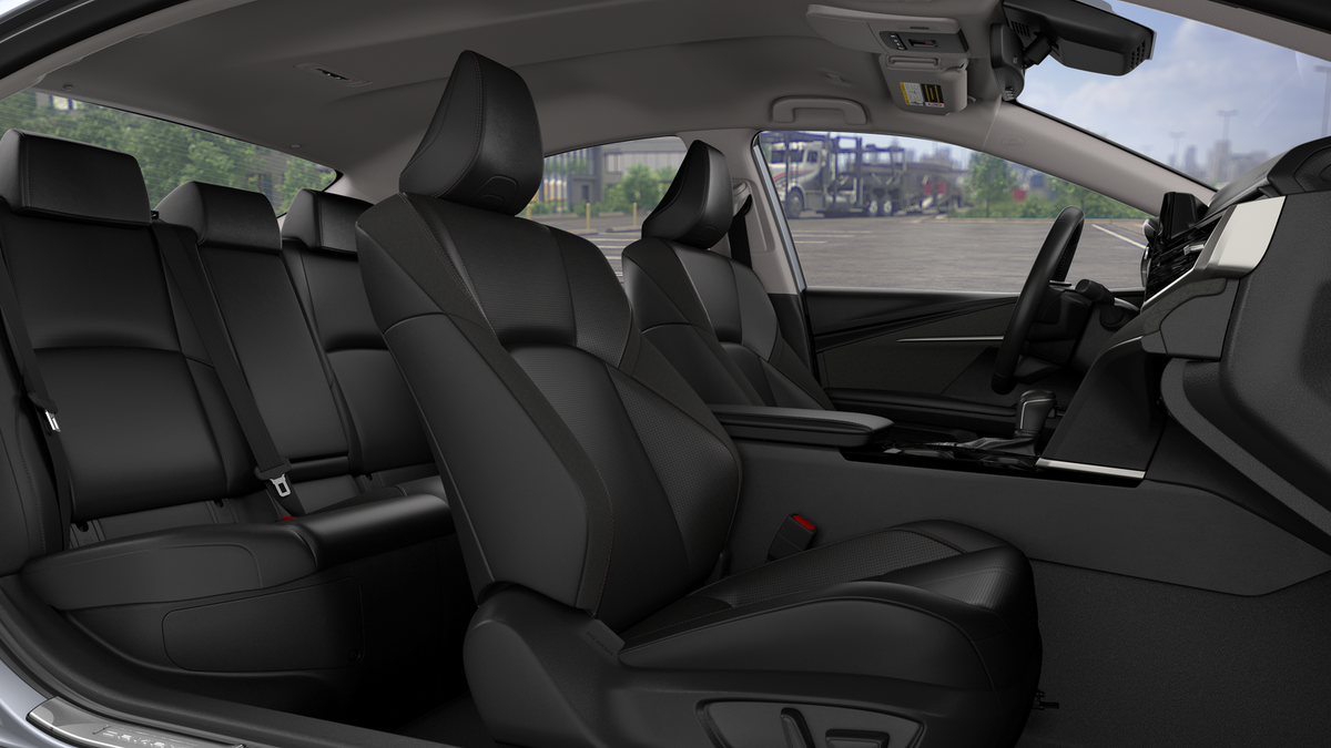 New 2026 Wind Chill Pearl <sup>1</sup> Toyota  XLE AWD image 22