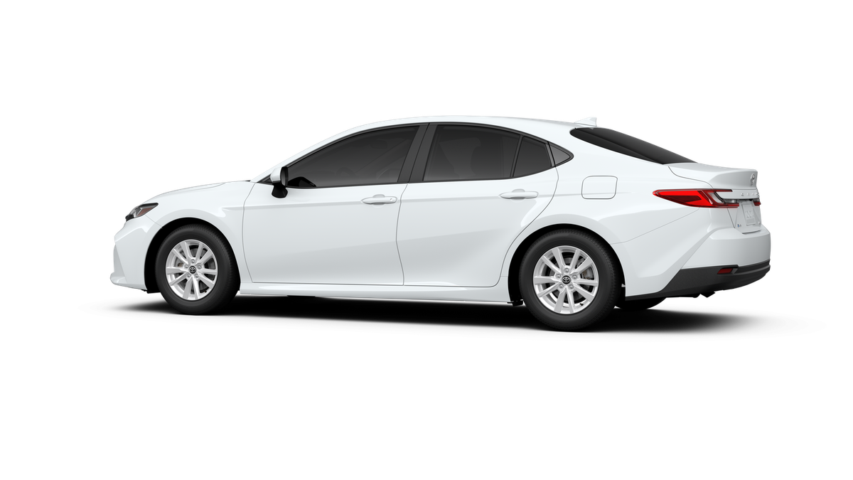 2026 Toyota Camry LE photo 16