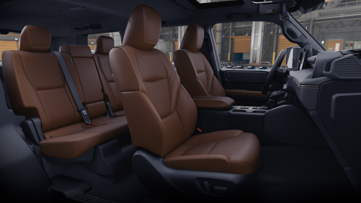 2025 Toyota Land Cruiser photo 16