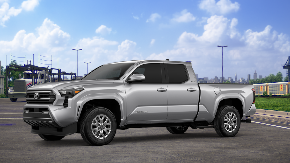 2026 Toyota Tacoma SR5 Double Cab photo 4