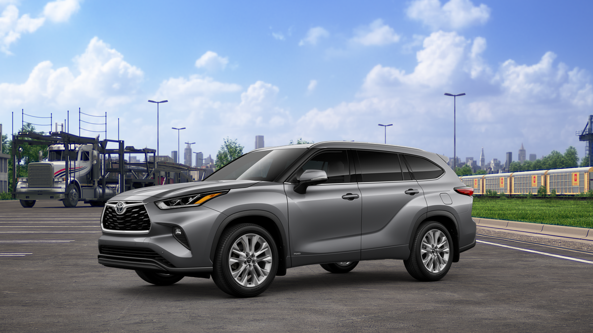 2025 Toyota Highlander Limited photo 2