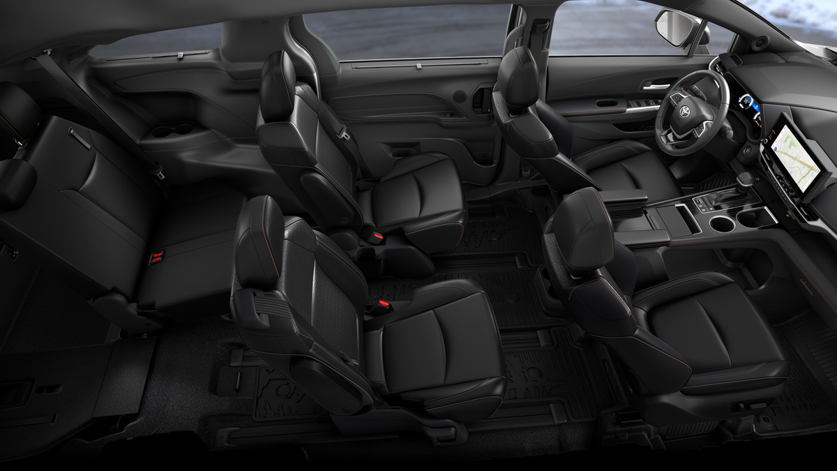 2026 Toyota Sienna photo 4