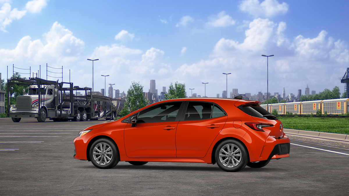 2026 Toyota Corolla SE photo 5