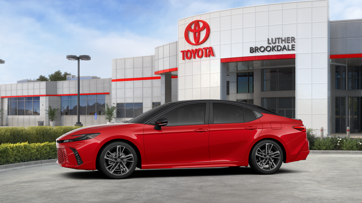 2025 Toyota Camry XSE photo 3