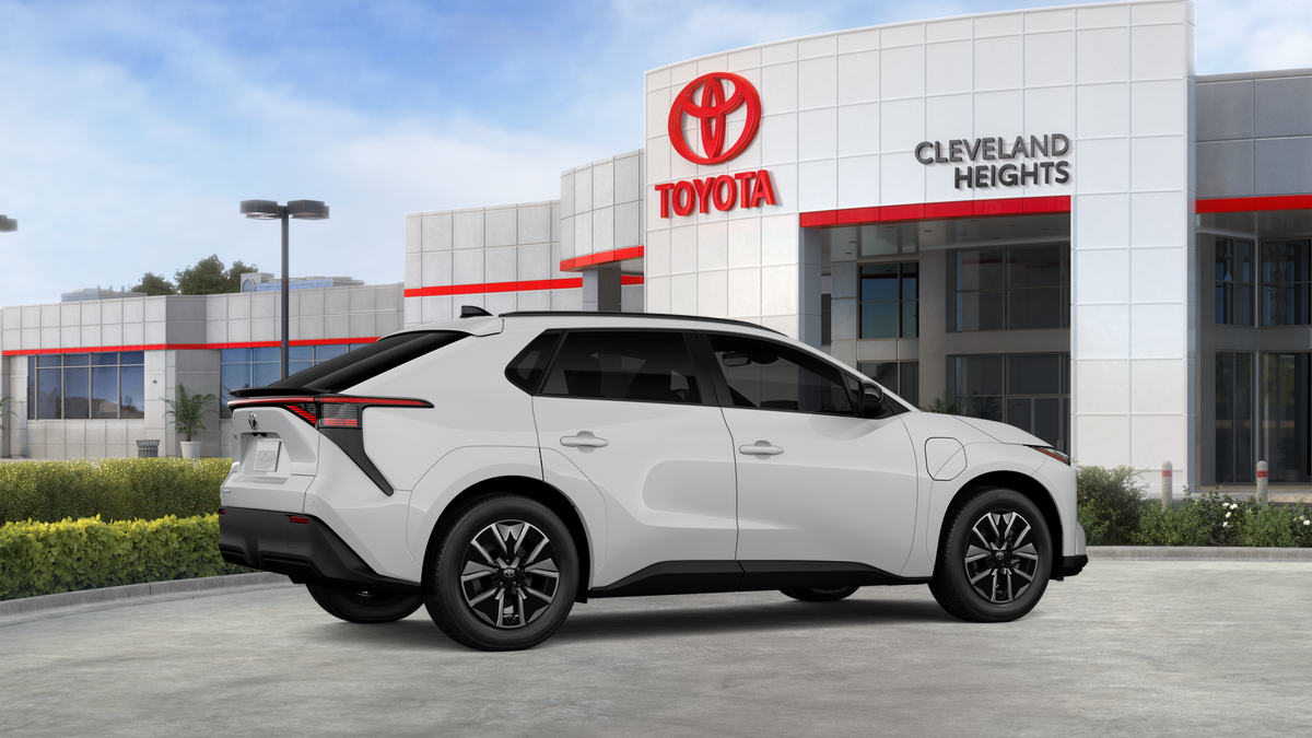 2026 Toyota bZ XLE - Photo 36