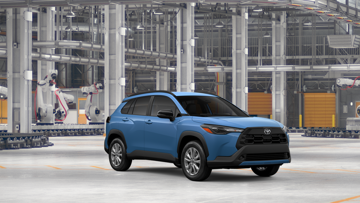 2026 Toyota Corolla Cross LE photo 12