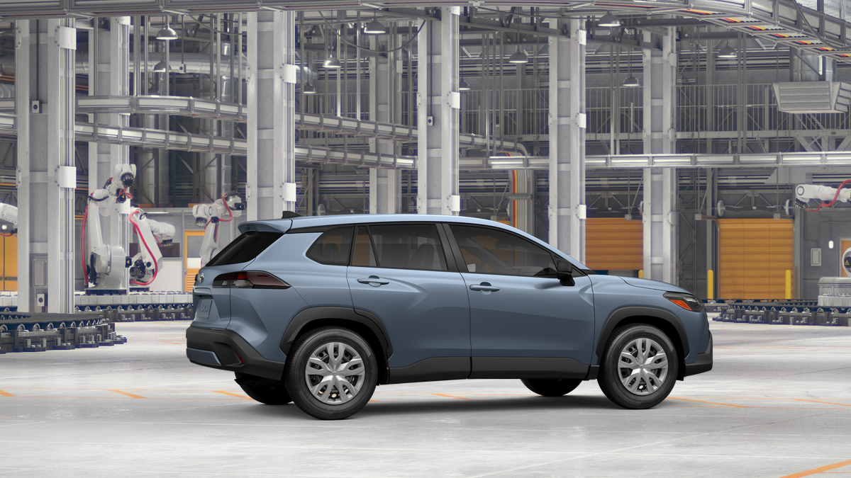 2026 Toyota Corolla Cross L photo 12