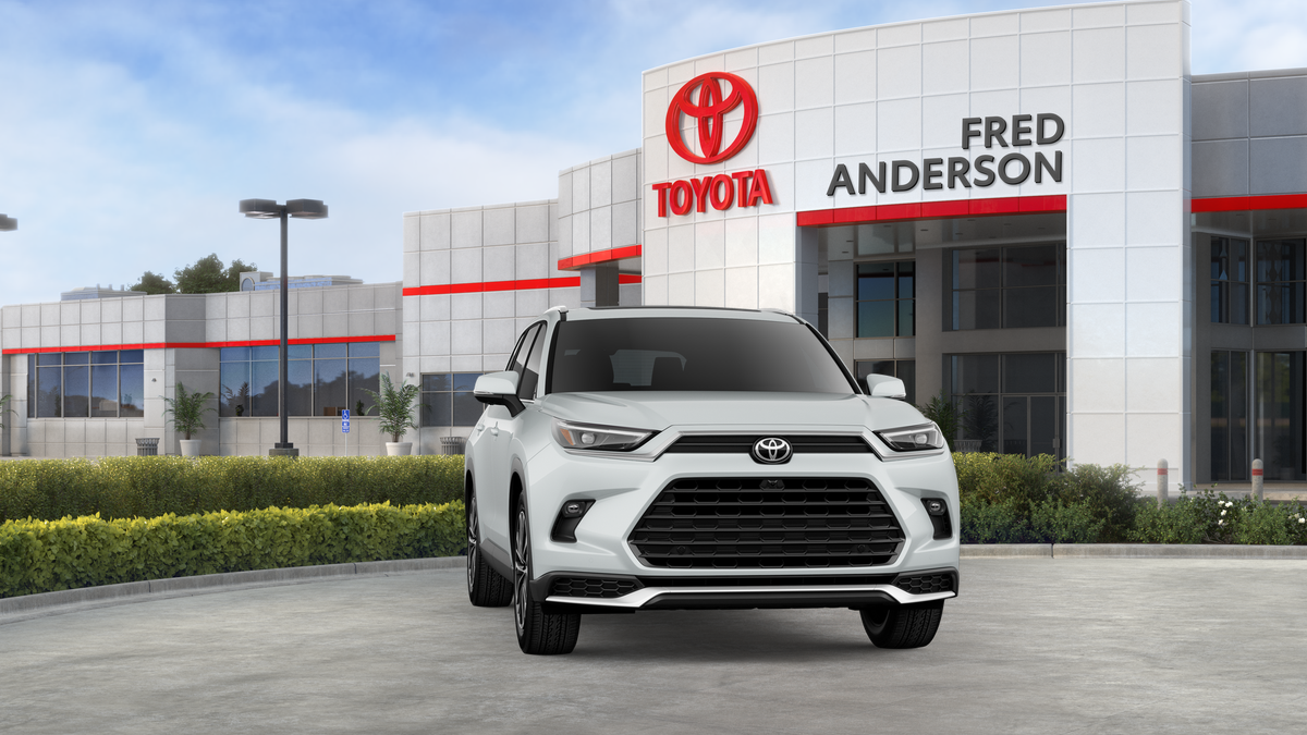 New 2026 Toyota Grand Highlander Hybrid SUV