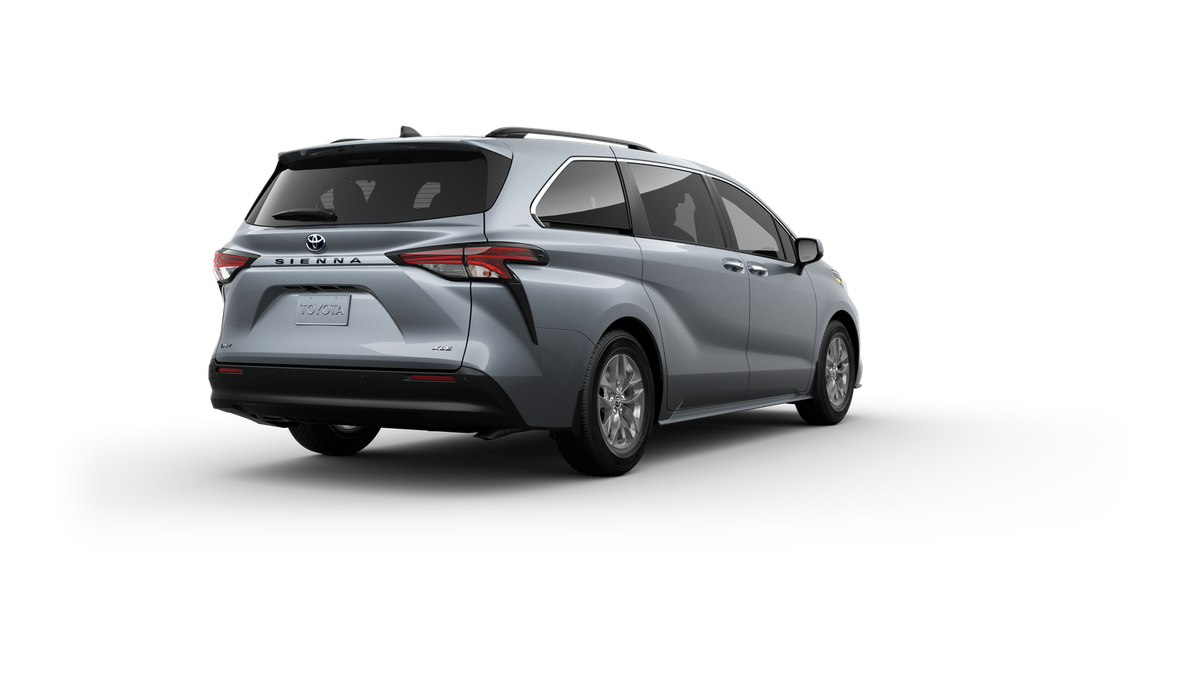2025 Toyota Sienna XLE photo 41