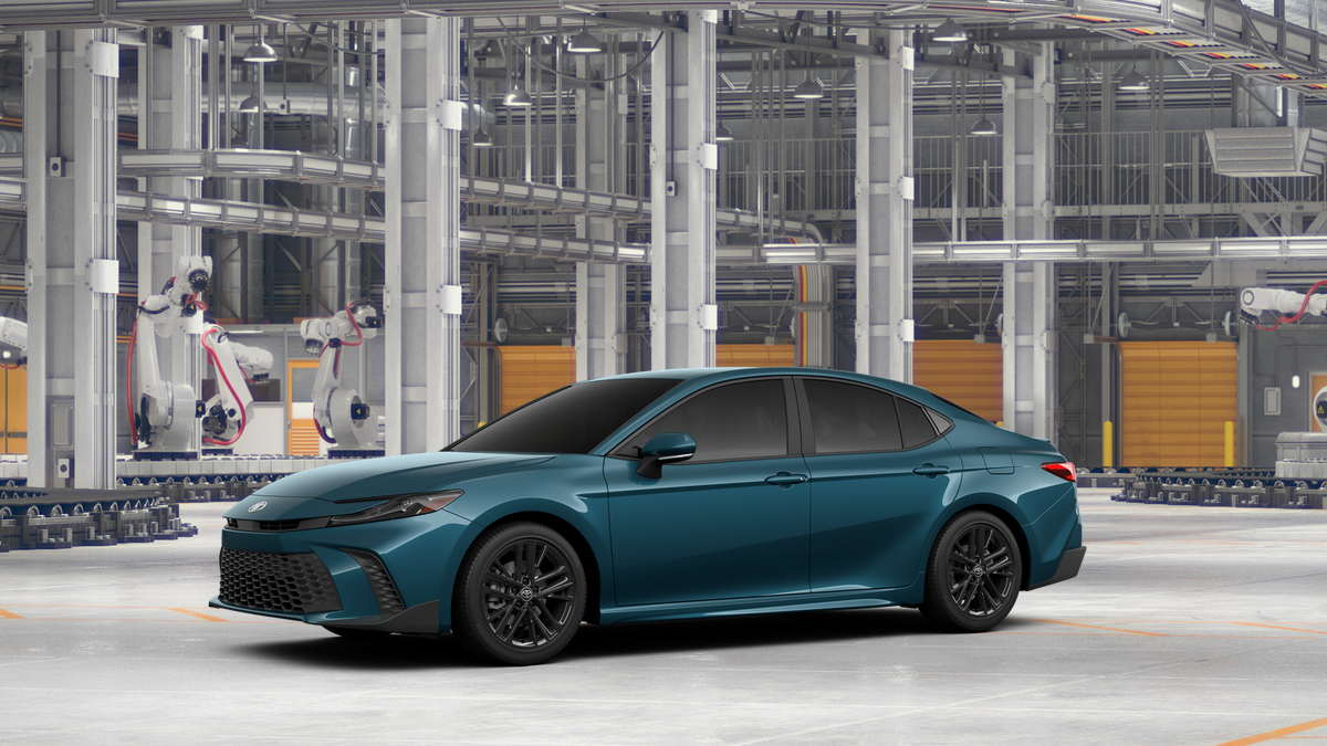 2026 Toyota Camry SE photo 4