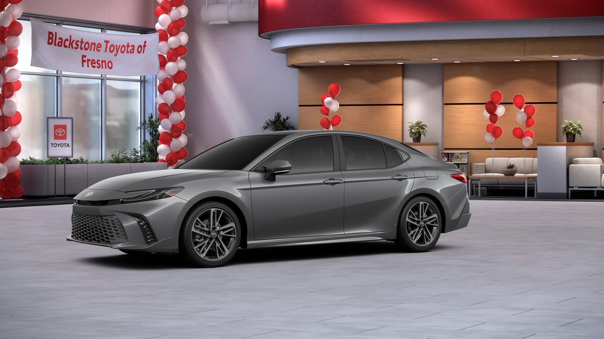 New 2026 Heavy Metal <sup>1</sup> Toyota  XSE image 4