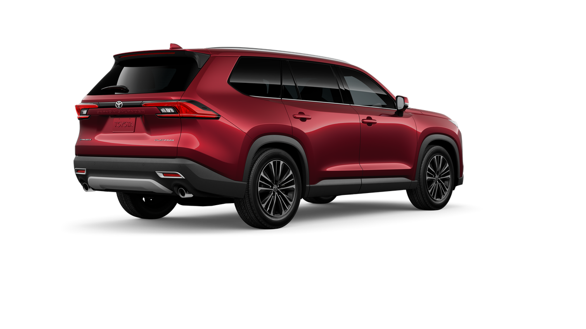 2026 Toyota Highlander Hybrid Platinum photo 4