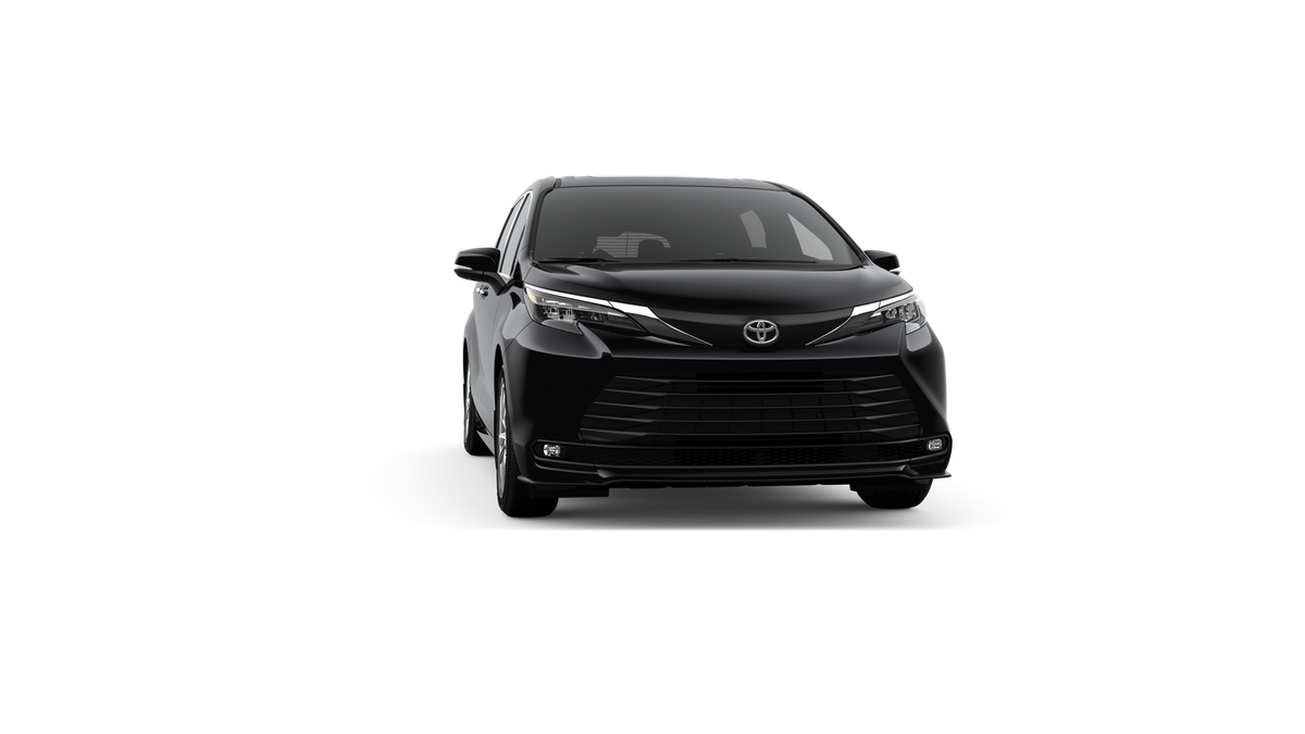 Sienna XLE 2.5L Hybrid Engine Front-Wheel Drive 7-passenger seating [15]