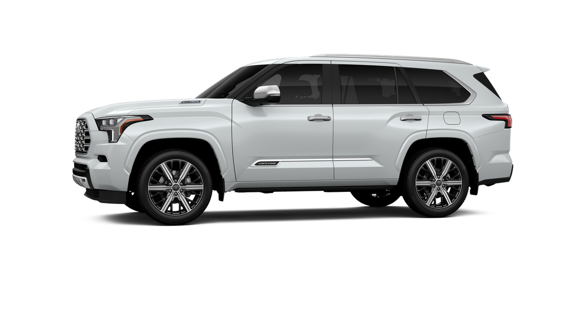 New 2026 Wind Chill Pearl <sup>1</sup> Toyota  Capstone image 5