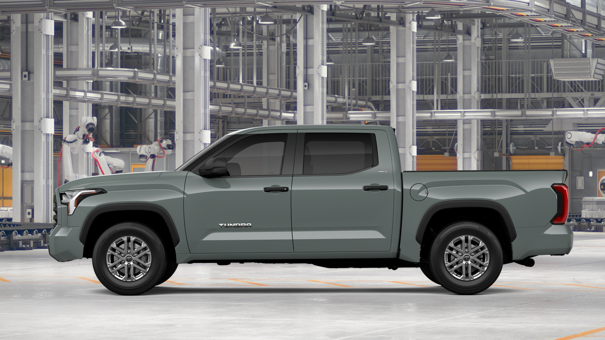 2026 Toyota Tundra SR5 CrewMax photo 4