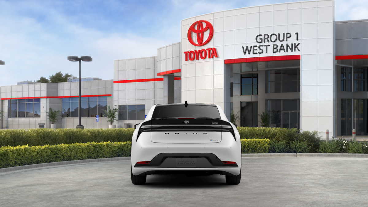New 2026 Wind Chill Pearl Toyota XSE Premium image 30