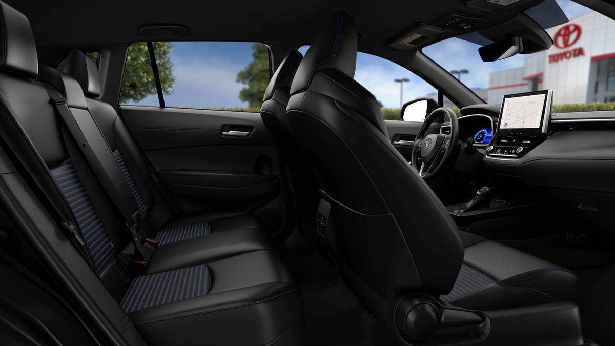 2026 Toyota Corolla Hybrid XSE photo 18