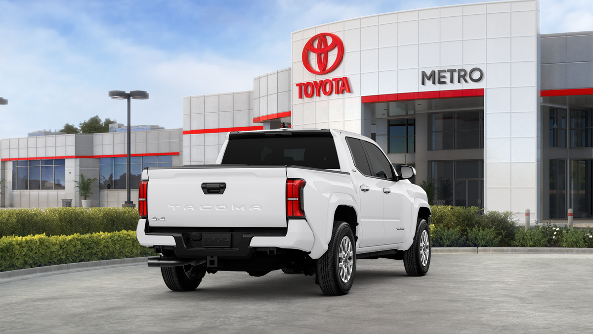 2025 Toyota Tacoma SR5 Double Cab photo 9
