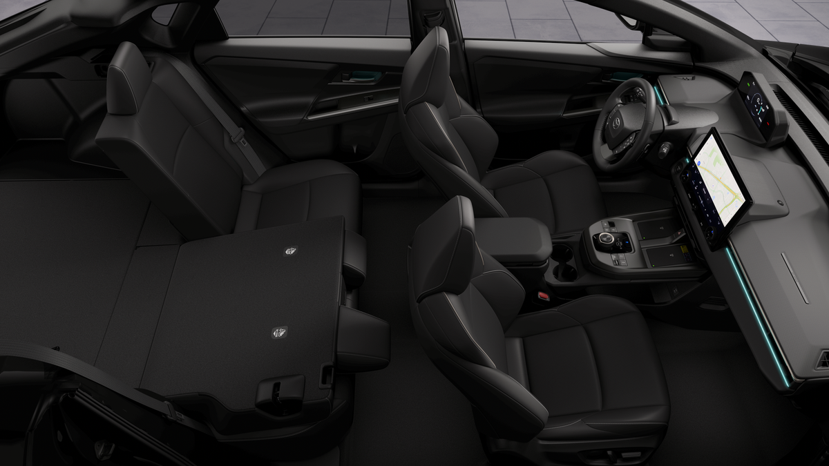 New 2026 Heavy Metal with Midnight Black Metallic roof <sup>1</sup> Toyota  Limited image 5