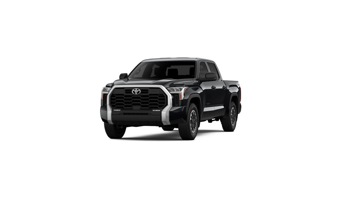 2026 Toyota Tundra SR5 CrewMax photo 32