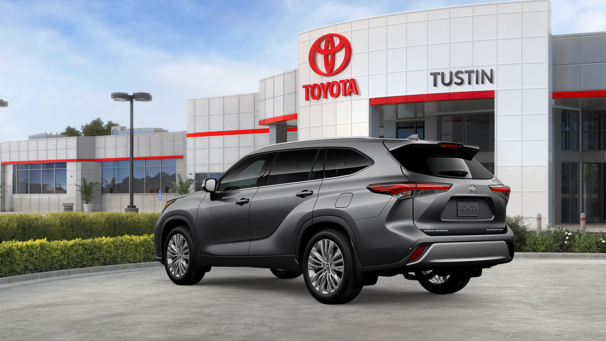 2026 Toyota Highlander XLE XSE Platinum Limited photo 2