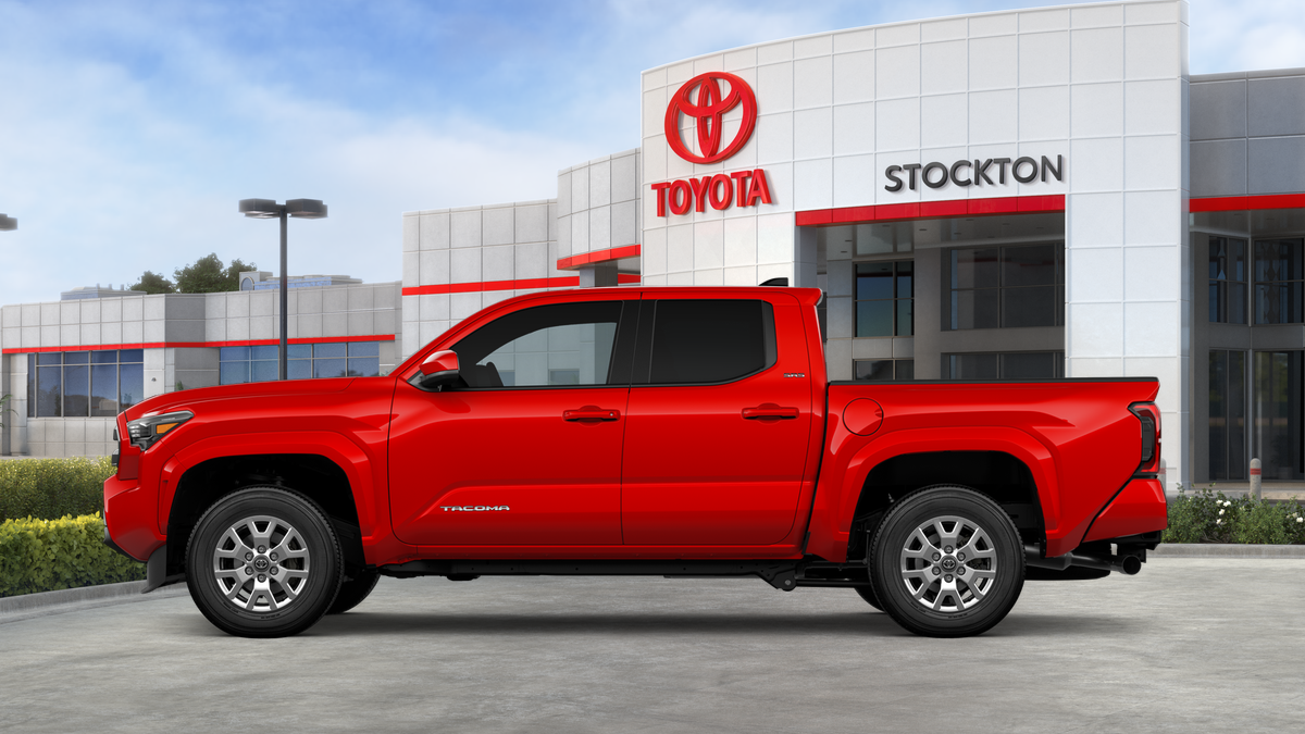 2025 Toyota Tacoma SR5 Double Cab photo 4