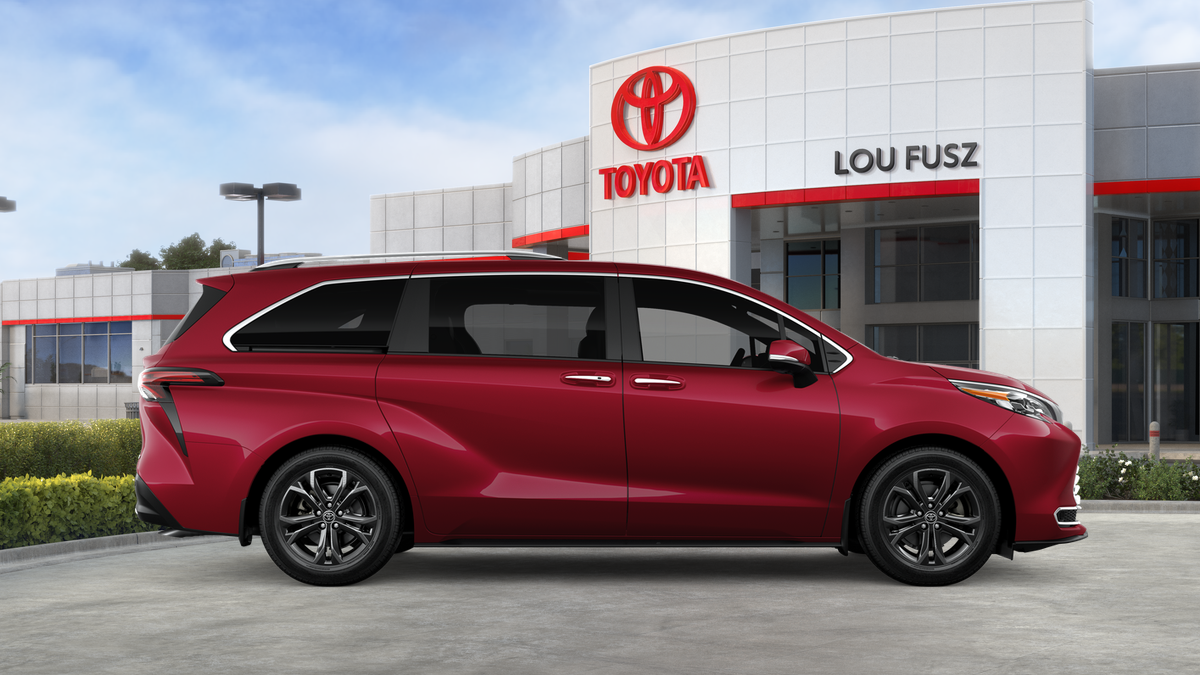 New 2026 Ruby Flare Pearl <sup>1</sup> Toyota  Platinum image 19