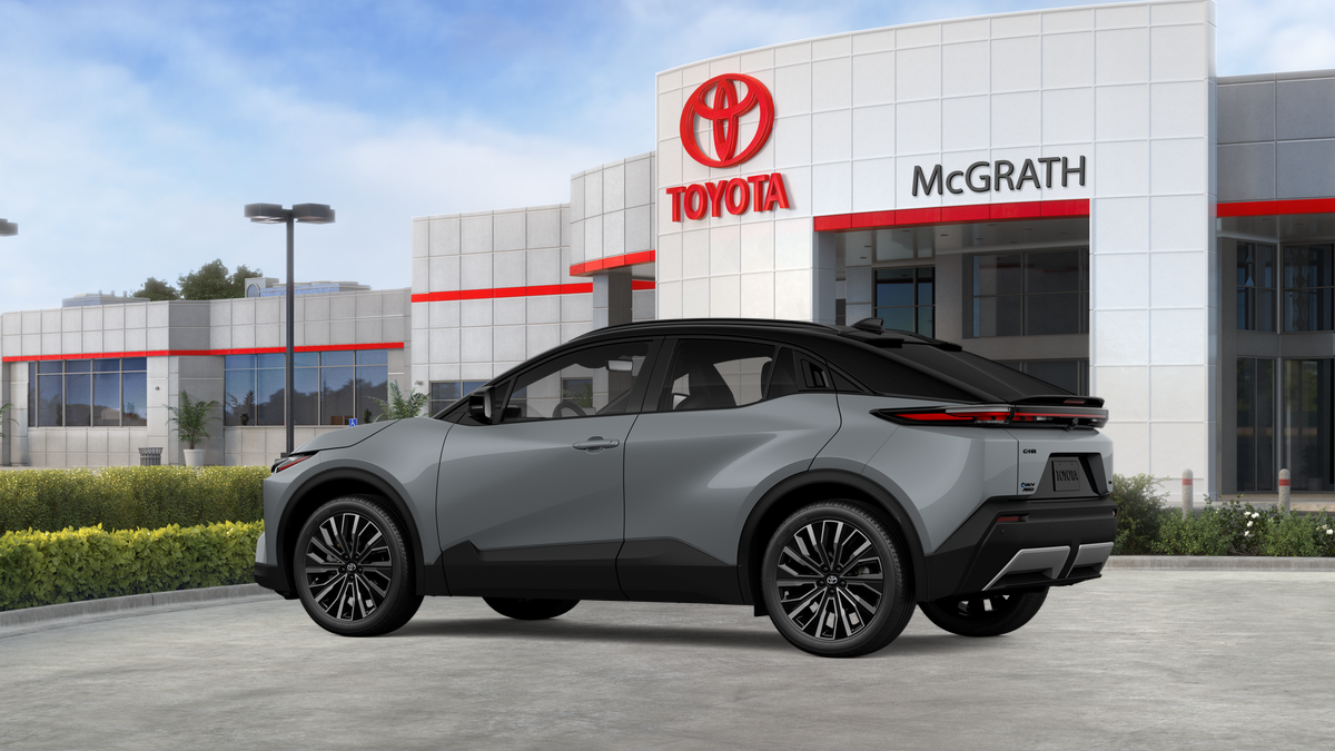 New 2026 Cement with Midnight Black Metallic roof <sup>1</sup> Toyota  XSE image 15