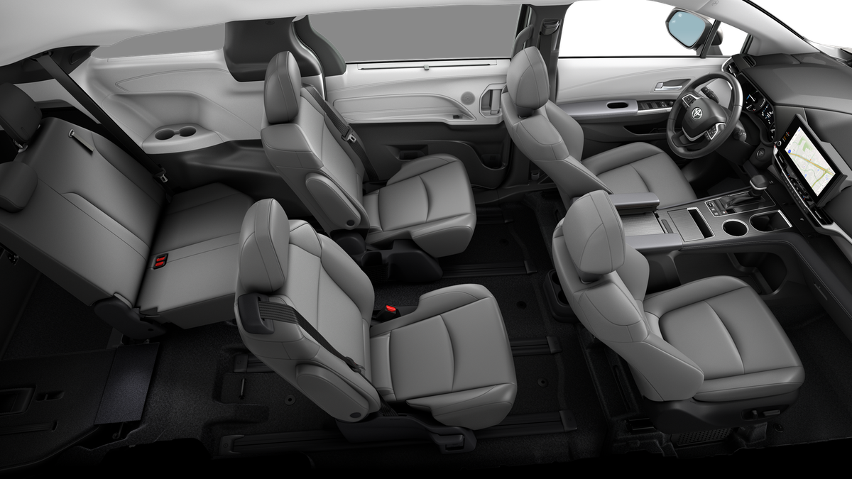 2025 Toyota Sienna XLE photo 38