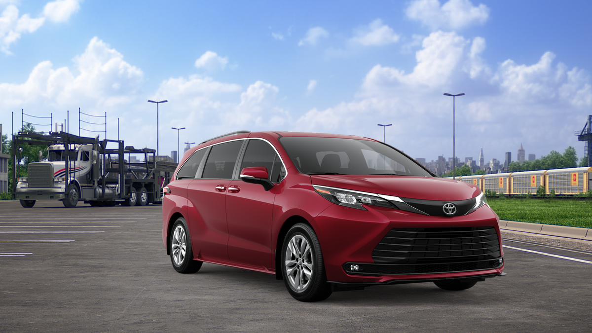 New 2026 Ruby Flare Pearl <sup>1</sup> Toyota  XLE image 17