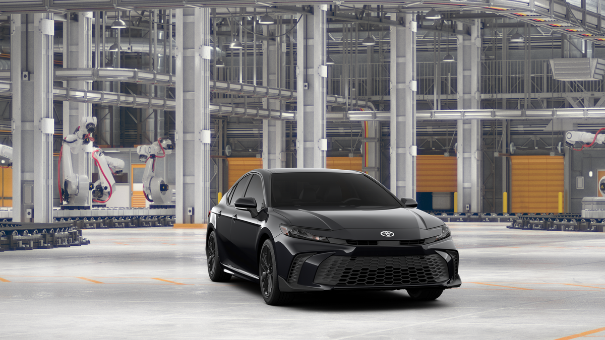 2026 Toyota Camry SE photo 12