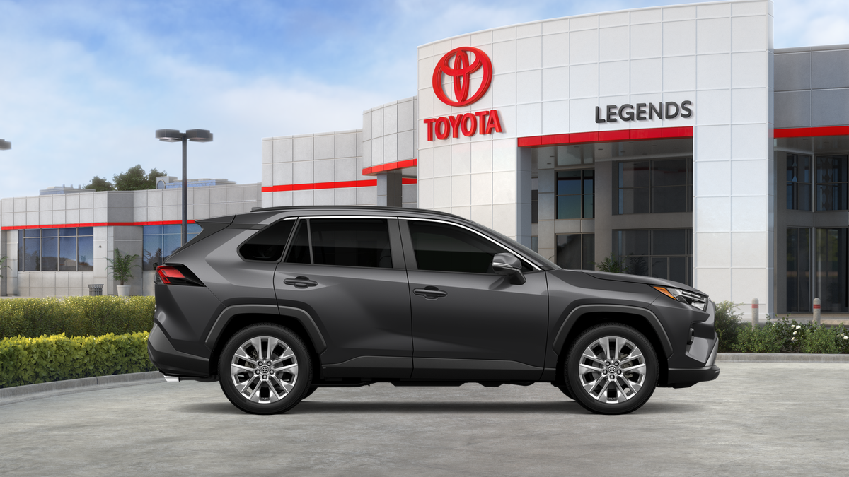 2025 Toyota RAV4 XLE Premium photo 5