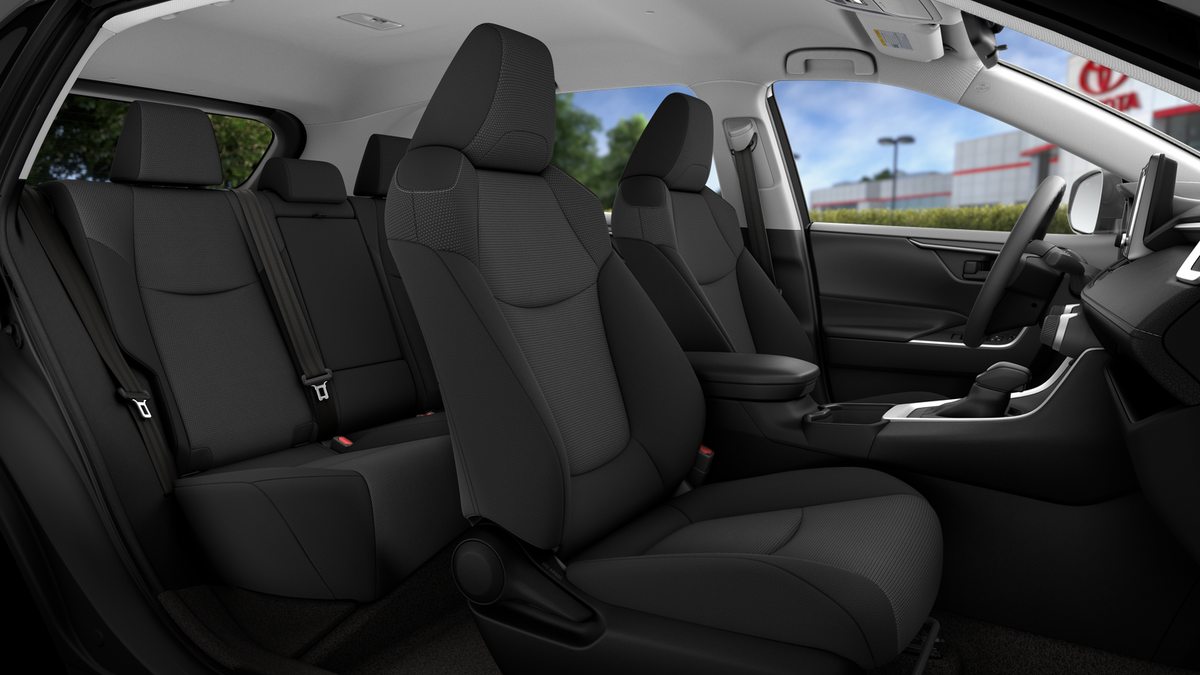 2025 Toyota RAV4 LE photo 3