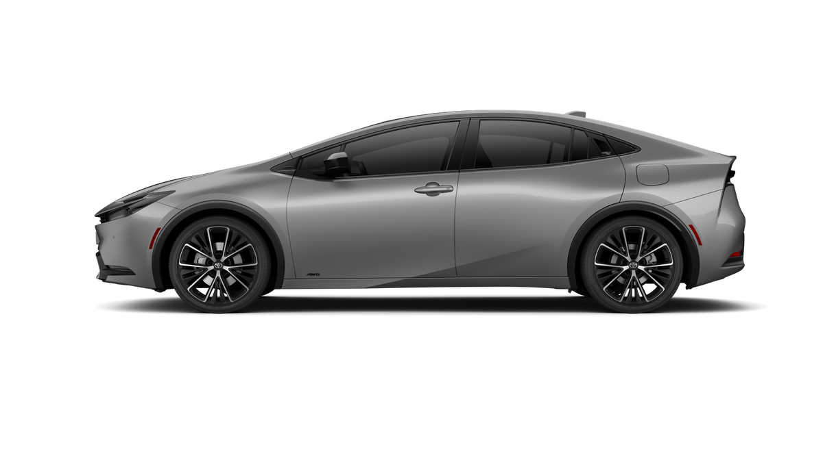 New 2027 Guardian Gray Toyota  XLE AWD image 6