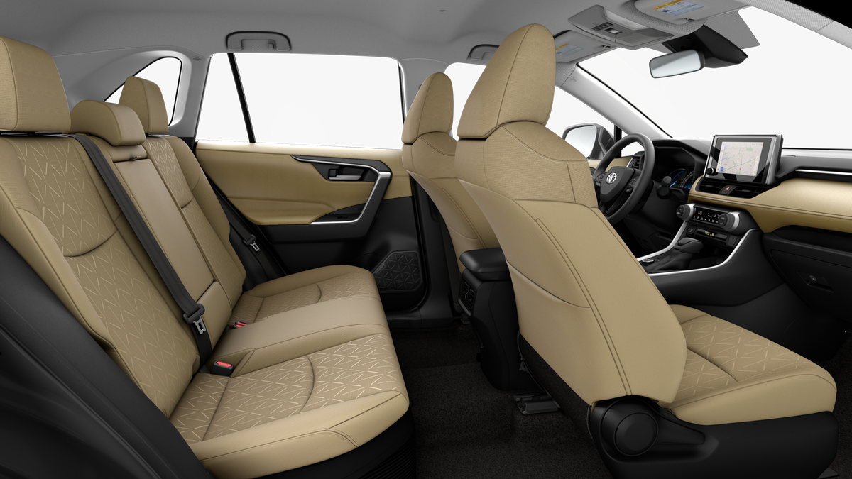 2025 Toyota RAV4 XLE photo 3