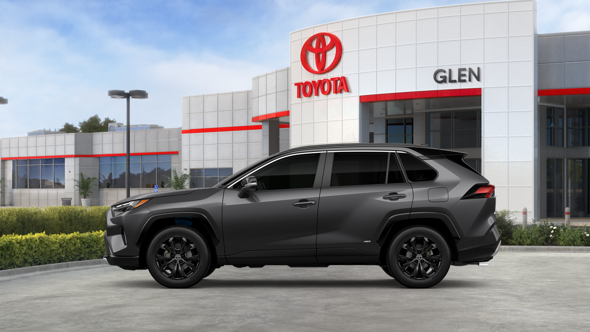 2025 Toyota RAV4 Hybrid XSE photo 9